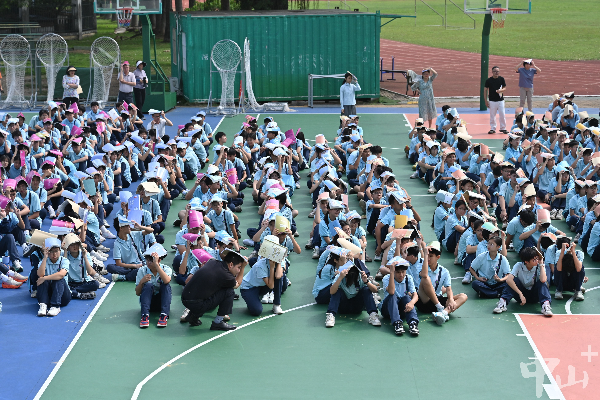 02.jpg